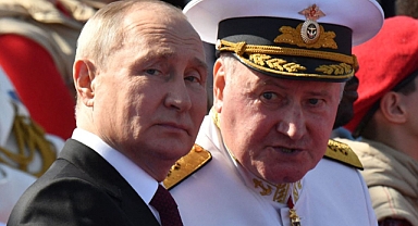 Eli Kanlı Rus Diktatörü Putin, Karadeniz'deki Kayıplardan Dolayı Amirali Gizlice Görevden Aldı İddiası