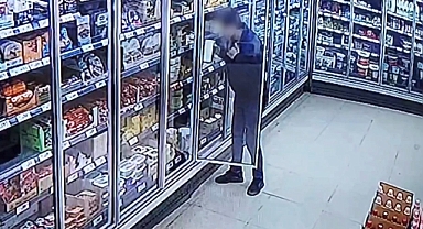 Esenyurt'ta Bir Markette Hırsızlık Yapan Şahıs, Market Çalışanı Tarafından Yakalandı