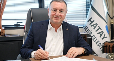Hatay'da Bir Belediye Başkan Adayının, CHP'li Lütfü Savaş'ın Lehine Çekileceği Büyükşehir Belediyesi Tarafından Duyuruldu