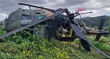 İzmir'de Askeri Helikopter Zorunlu İniş Yaptı: 1 Personel Yaralı