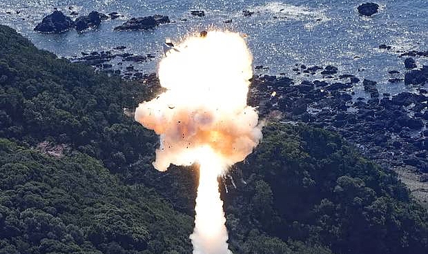 Japonya'dan Fırlatılan Space One Roketi Fırlatıldıktan Saniyeler Sonra Patladı