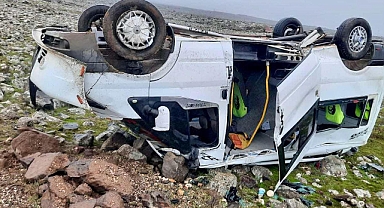 Kahramanmaraş'ta Öğrenci Servisi Devrildi: 14'ü Öğrenci 15 Yaralı