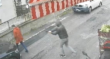 Konya'da Avukat Aracına Binerken Silahlı Saldırıya Uğradı