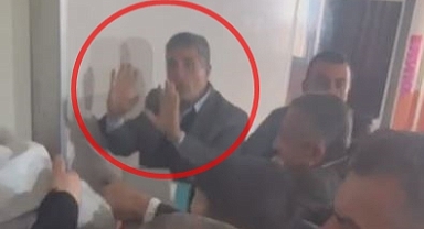 Mardin'de AKP'li Belediye Başkan Adayının Beraberindeki Kişiler Sandık Görevlisini Darp Etti 