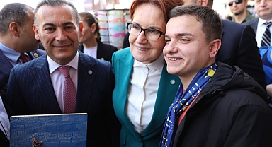Meral Akşener Esnafla Konuştu: İmamoğlu'nu Seçtirdiğimiz için mi Kızgınlar Bana?