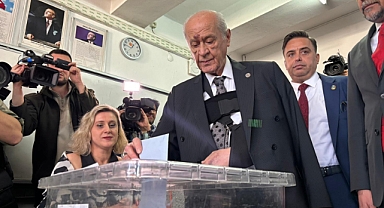 MHP'li Büyükataman: Devlet Bey'in Yüzündeki Morluklar Kazadan Dolayı