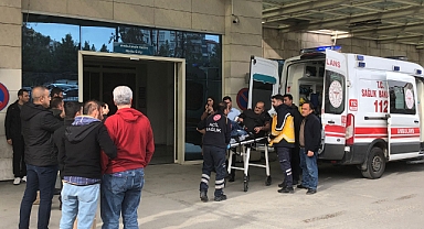 Muhtar Adaylarının Çatışmaları Devam Ediyor: Siirt'te Uzun Namlulu Silahlarla Çıkan Çatışmada 1'i Polis, 9 Kişi Yaralandı