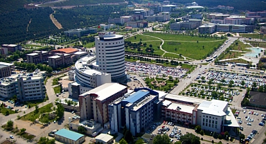 Pamukkale Üniversitesi'nde Skandal İddia: Yabacı Öğrenciler Para Verip Sınav Notlarını Değiştiriyorlar