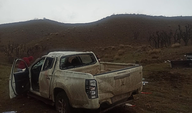 Siirt'te Enerji Şirketine Ait Kamyonet Devrildi: 3 Yaralı