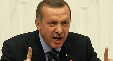 AKP'li Erdoğan Canlı Yayında Tekledi: Prompter Arızalandı, Ne Diyeceğini Bilemedi