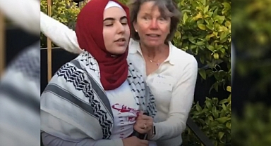 California Berkeley Üniversitesi'nde Görevli Dekanın Davetine Giden Filistinli, Propaganda Yapmaya Başlayınca Gerginlik Yaşandı