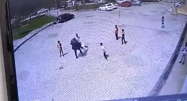 Drone Operatörü, 23 Nisan Kutlamalarında Öğrenciyi Tekmeledi