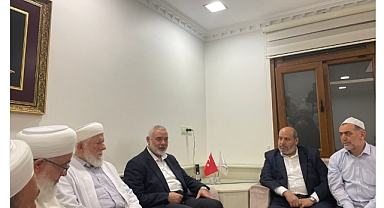 Hamas Elebaşı İsmail Haniye, Mürteci İsmailağa Örgütünü Ziyaret Etti