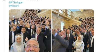 Istakoz Krizi Bitti, 'Rolex' Kazası Başladı: AKP'li Bahadır Yenişehirlioğlu, Kolundaki Rolex Saatle 'Biz Bu Milletin Ta Kendisiyiz' Diye Paylaştığı Fotoğrafı Sildi
