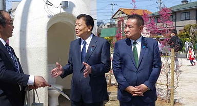Japonya'da Kürtlerin Tuvaleti Kırmasına Japon Bakandan Tepki: Bölge Sakinleri İçin Sorun Çıkaranları Göndermeliyiz