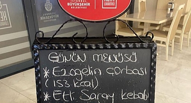 İBB'nin Menüsünde Saray Kebabı Çıktı, İmamoğlu'nun 'Şimdi Diyecekler Ki Sırf Mesaj İçin Saray Kebabı Getirdiler' Videosu Yeniden Gündem Oldu