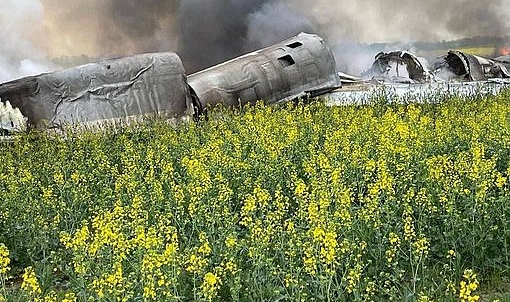 Ukrayna Askeri İstihbaratı: Rus Uçağı 300 Kilometre Mesafeden Vuruldu