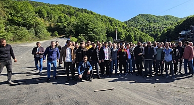 Zonguldak'ta Maden İşçileri 6 Gün Çalışmaya Karşı Eylem Yaptı, Çalışma Gün Sayısı 5'e İndirildi