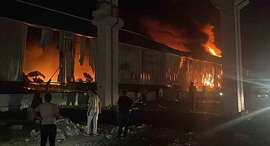 Adana'da Fabrika Yangını