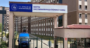 Bartın'da KYK Yurdunda Öğrencinin Şüpheli Ölümü: Ağrı Kesici İçtikten Sonra Yatağında Ölü Bulundu