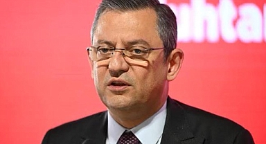 CHP'li Özgür Özel'den Arapça Tabela Açıklaması: Etkileşim Alacağım Diye Artık Arapça Tabelalara Karışmayın, Arapça Kuran Dilidir