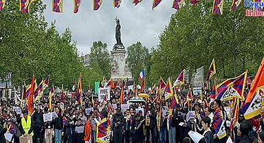 Çin Diktatörü Şi Cinping Fransa'ya Geldi: Paris'te Doğu Türkistan ve Tibet'teki Türk Soykırımı için Protesto Düzenlendi