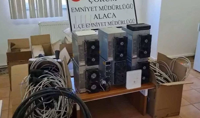 Çorum'da Atölye Kiralayıp Kaçak Elektrik Çekerek Bitcoin Üreten Şahıs Gözaltına Alındı