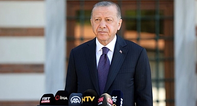 Özgür Özel'le Görüşmesi Sonrası Erdoğan'dan Açıklama: İlk Fırsatta Ben de CHP'yi Ziyaret Edeceğim, Türkiye'de Siyasetin Yumuşama Dönemini Başlatalım