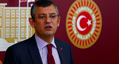 Erdoğan'la Görüşmesi Sonrası Özgür Özel'den Açıklama: Türkiye Demokrasisi Açısından Önemli Bir Kilometre Taşı Olduğunu Düşünüyorum