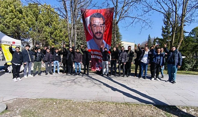 Hacettepe Üniversitesi Rektörlüğü, Kürtçü Terör Örgütü PKK Tarafından Şehit Edilen Fırat Yılmaz Çakıroğlu için Pankart Açan Öğrencilerden Savunma İstedi