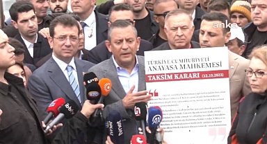 İstanbul'da 1 Mayıs: Polis Taksim'e Çıkmak İsteyenlere Biber Gazıyla Müdahale Etti, DİSK ve KESK Alandan Ayrılma Kararı Aldı
