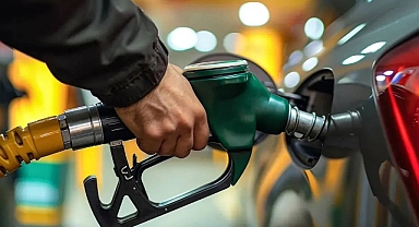 LPG İndirimi Pompaya Yansıdı: Benzin ve Motorine Zam Geldi