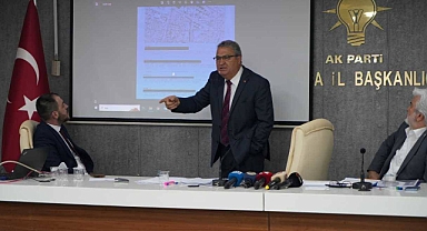 Makam Odasının Saray Gibi Dizayn Edildiği Ortaya Çıkan Eski AKP'li Belediye Başkanı, Hesap Soran AKP'li Vatandaşı Dışarı Attırdı