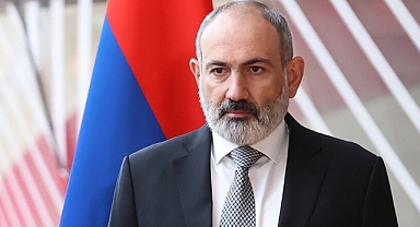 Paşinyan: Erivan'ın Merkezindeki Bir Kafede Otururken Kars'ı Hayal Ediyorlar, Bu Hayallerle Erivan'ı da Kaybedecekler