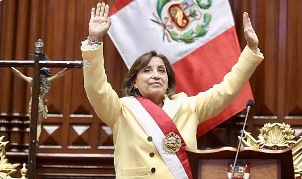 Peru'da Kardeşini Soruşturan Polis Birimini Fesheden Devlet Başkanı Hakkında Soruşturma Açıldı