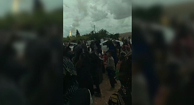 Şanlıurfa'da Düğünde Havaya Ateş Açan Şehir Eşkıyaları Bir Kadının Ağır Yaralanmasına Neden Oldu