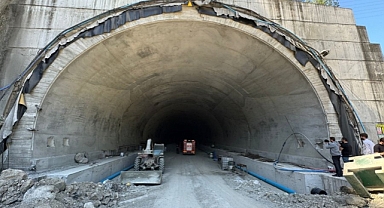 Trabzon'da Tünel İnşaatında İskele Çöktü: Bir İşçi Yaralandı