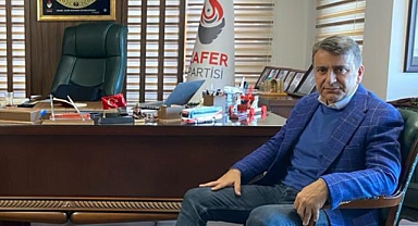 Azmi Karamahmutoğlu, Batı Trakya Türklerinin Kurduğu DEB'in AP Seçimlerindeki Zaferini Tebrik Etti