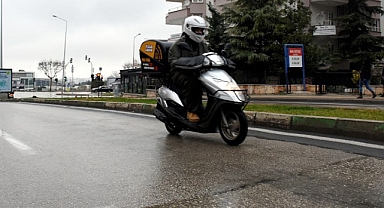 Bahşiş ve Motokurye Gelirlerine KDV Muafiyeti Uygulaması Yolda