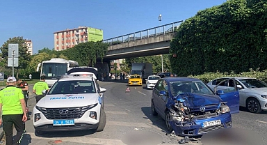 İstanbul'da Araçların Arasında Sıkışan Şahsın Bacağı Koptu