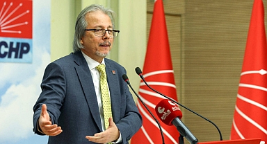 CHP'nin 'Gölge Dışişleri Bakanı' Kaçak Göçmen İşgaline Destek Çıktı