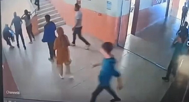 Çorum'da Okulda Fenalaşan Öğrencinin Iraklı Yakınları Okul Müdürü ve Hizmetliyi Zincirle Darp Etti