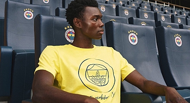 Fenerbahçe Forma Tanıtımında Yine Zenci Kullandı
