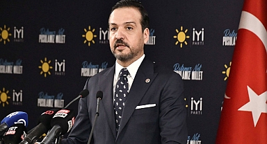 İYİ Parti'den Yurt Dışına Çıkış Harcının Kaldırılması için Kanun Teklifi