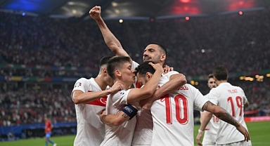 Türk Milli Takımı Çekya'yı 2-1 Yendi, Son 16'ya Kaldı: Rakip 2 Temmuz'da Avusturya
