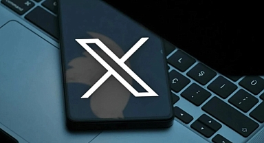 X (Twitter) Çöktü mü: Neden Akış Yenilenmiyor?