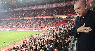 Erdoğan'dan Gözleri Yaşartan 'Milli Takım' Kararı: Programını İptal Ederek Almanya'ya Milli Sporcularımızın Yanına Gidecek