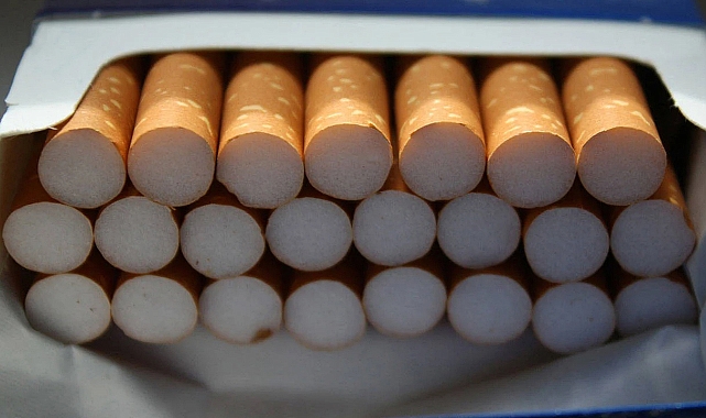 Kaşıkla Verip Kepçeyle Alıyorlar: Sigaraya 10 TL Zam Geldi