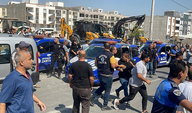 Şanlıurfa'da Zabıta ile Seyyar Satıcılar Arasında Kavga: 15 Yaralı