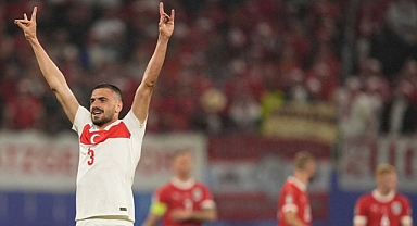 UEFA, Merih Demiral'a 2 Müsabakadan Men Cezası Verdi